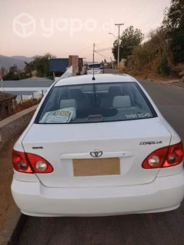 Vendo Toyota corolla - Imagen 2
