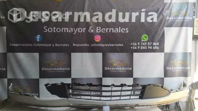 Parachoque traverse 2018 a 2022. 2.1