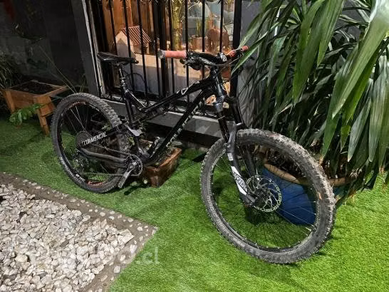 Commencal Meta V4 2018 - Imagen 4
