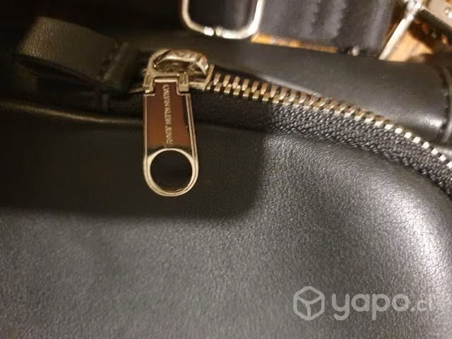 Bolso pc calvin klein cuero pu - Imagen 4