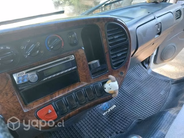 Camion hyundai hd 72 año 2006