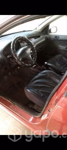 Se vende vehículo Peugeot 206 .