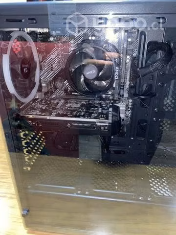 PC Gamer Escritorio - Imagen 3