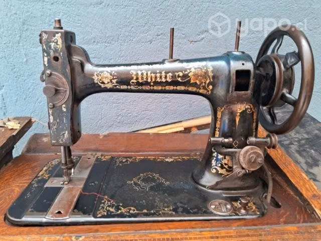 Maquina de Coser antigua
