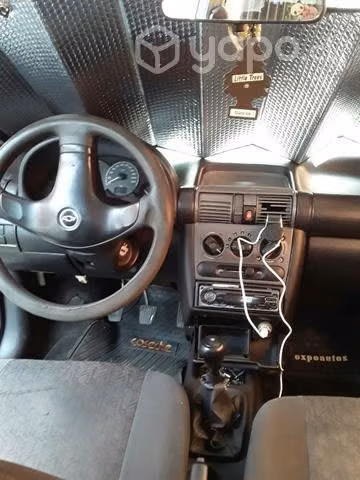 Vendo mi corsita Chevrolet 2005