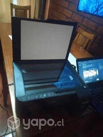 Multifuncional EPSON L3250 y pc compac
