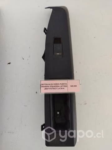 Boton Alza Vidrio Puerta Tras izq (JPT052) Patriot