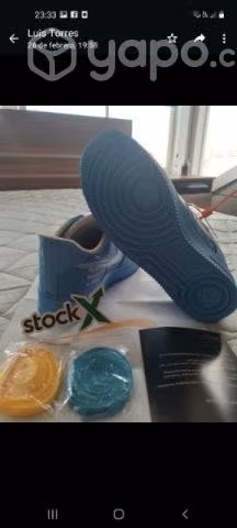 Último par de Zapatillas NIKE
