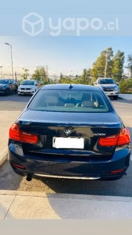 BMW 2014 320i