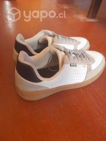 Zapatillas talla 42