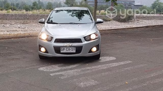 Chevrolet sonic  kms -. unico dueño - Imagen 2