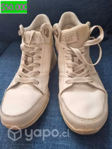 Zapatillas Cat Blancas