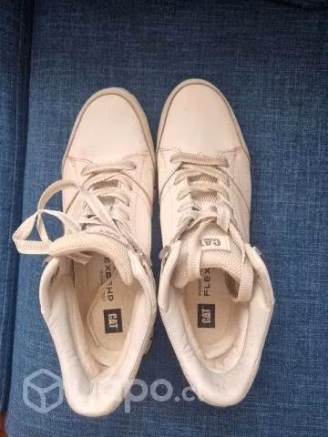 Zapatillas Cat Blancas - Imagen 3