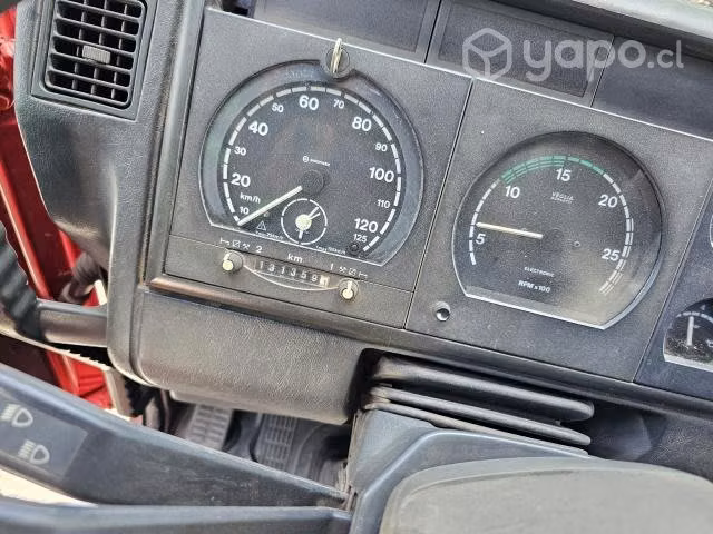 Iveco MPL380 E37H Tracto Camión