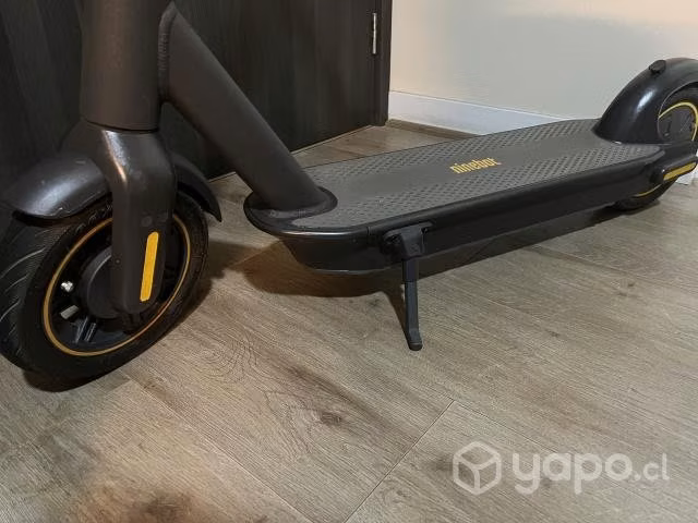 Scooter eléctrico segway maxg30p más bolso