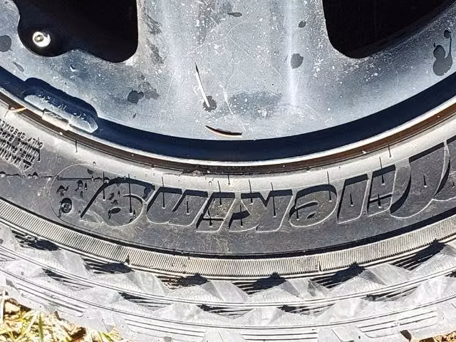 Llantas Toyota Rav4 con Neumáticos 235/65 R17