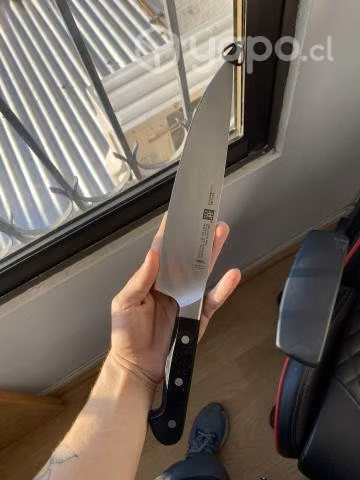 Cuchillo Pro Zwilling 23cm Chef