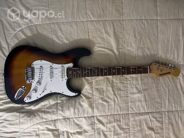 Guitarra eléctrica usada