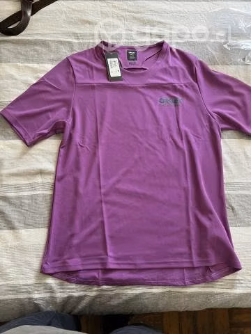 Polera AOKLEY