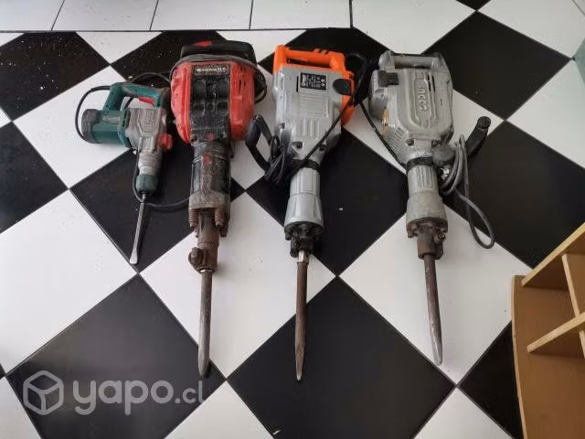 Arriendo de cango y demoledores