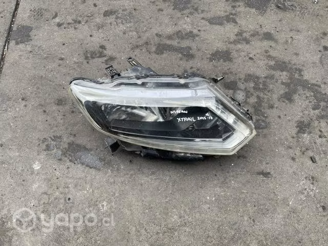 NISSAN XTRAIL 2015-17 óptico derecho