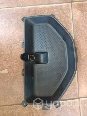 Tapa Central Toma Corriente Nissan Np300 16-23 - Imagen 2