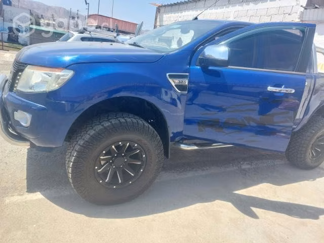 Ford Ranger XLT 3.2 TURBO diesel - Imagen 3