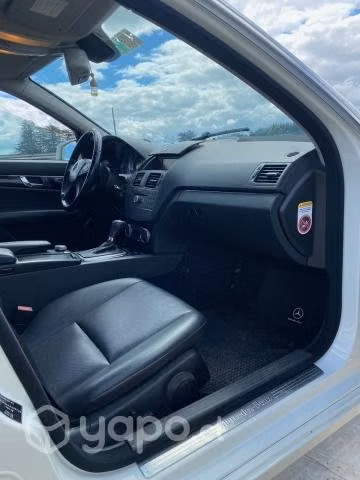 MERCEDES BENZ C180 kompressor 2010