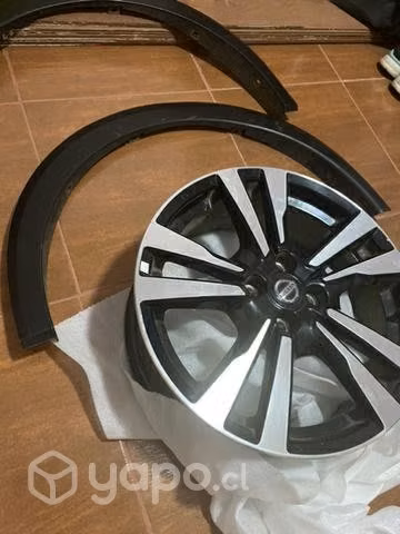 Llanta Nissan Kicks