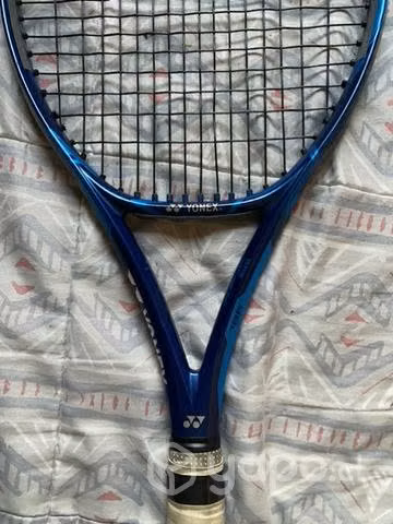 Raqueta yonex ezone L (modelo 2021) - Imagen 2