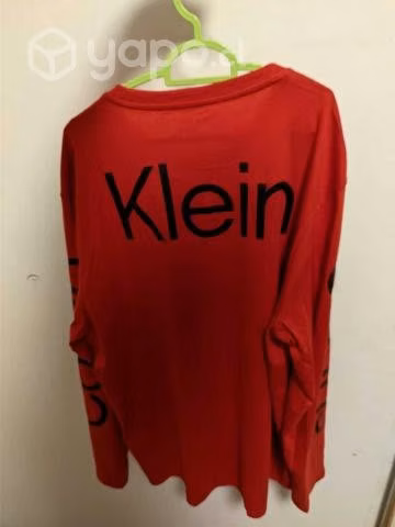 Polera Calvin Klein Roja Manga Larga - Imagen 2