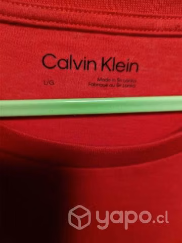 Polera Calvin Klein Roja Manga Larga - Imagen 3