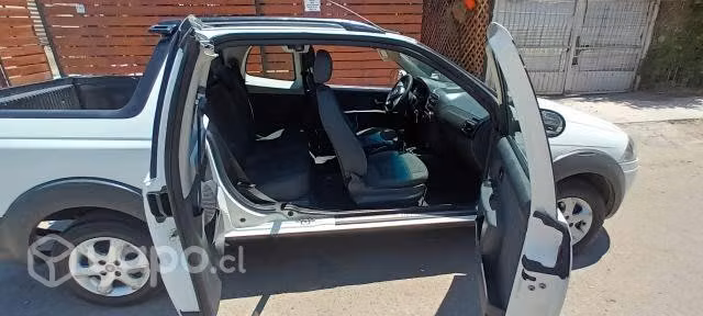 Fiat strada 2015