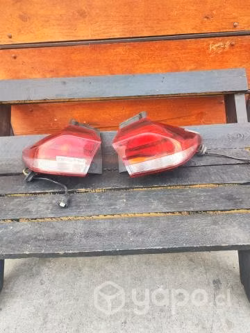 Foco trasero new Tracker