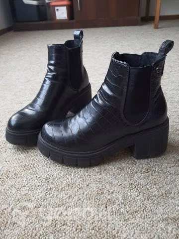 Botines negros 35