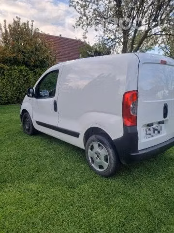 Se vende dodge ram 700 city