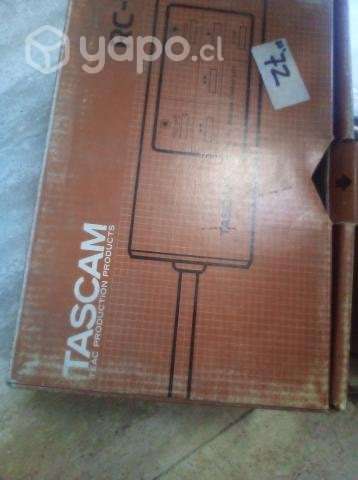 Tascam rc-71 - Imagen 2