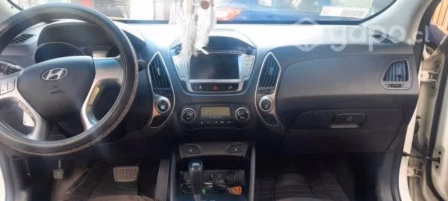 Hyundai tucson 2011