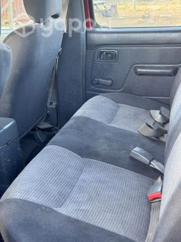 Vendo camioneta Nissan Terranova 4x4 disel