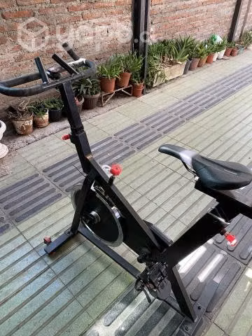 Bicicleta estática - Imagen 2