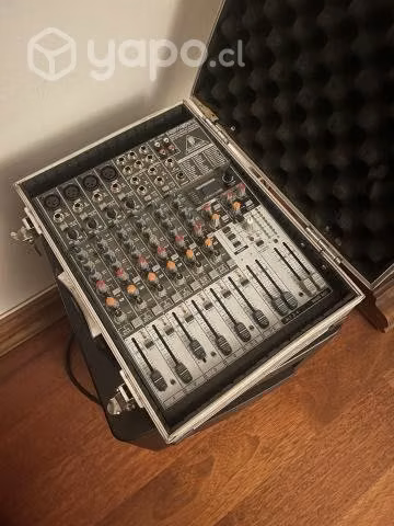 Mesa BERHINGER Xenyx 1204fx