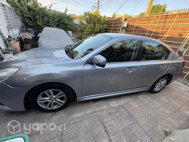 Subaru Legacy 2014