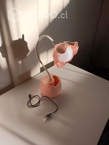 Lámpara rosada inalámbrica