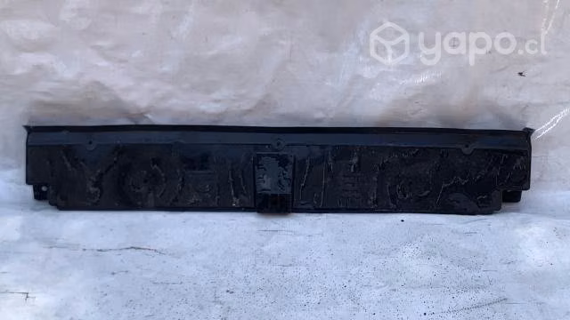 Deflector inferior Dodge compass