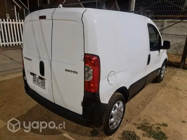 Peugeot bipper 2012 (bencinera)