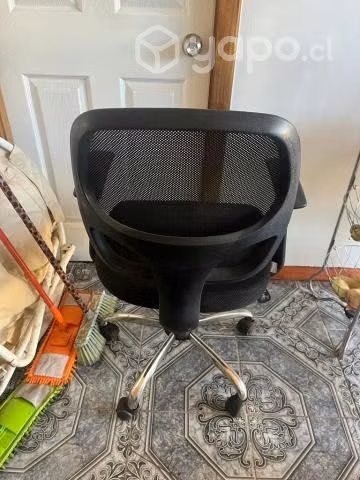 Silla escritorio excelente condiciones - Imagen 2