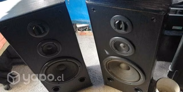 Parlantes technins sb a28