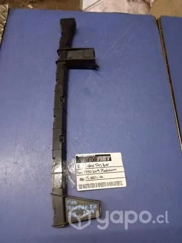 Riel vidrio trasero derecho Ford F150 2019
