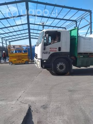 Se vende camión 10 toneladas marca Chevrolet 2013