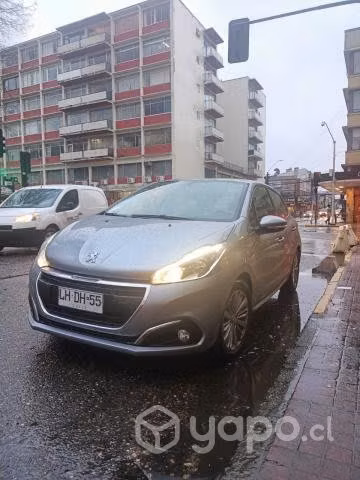 Peugeot 208 2019